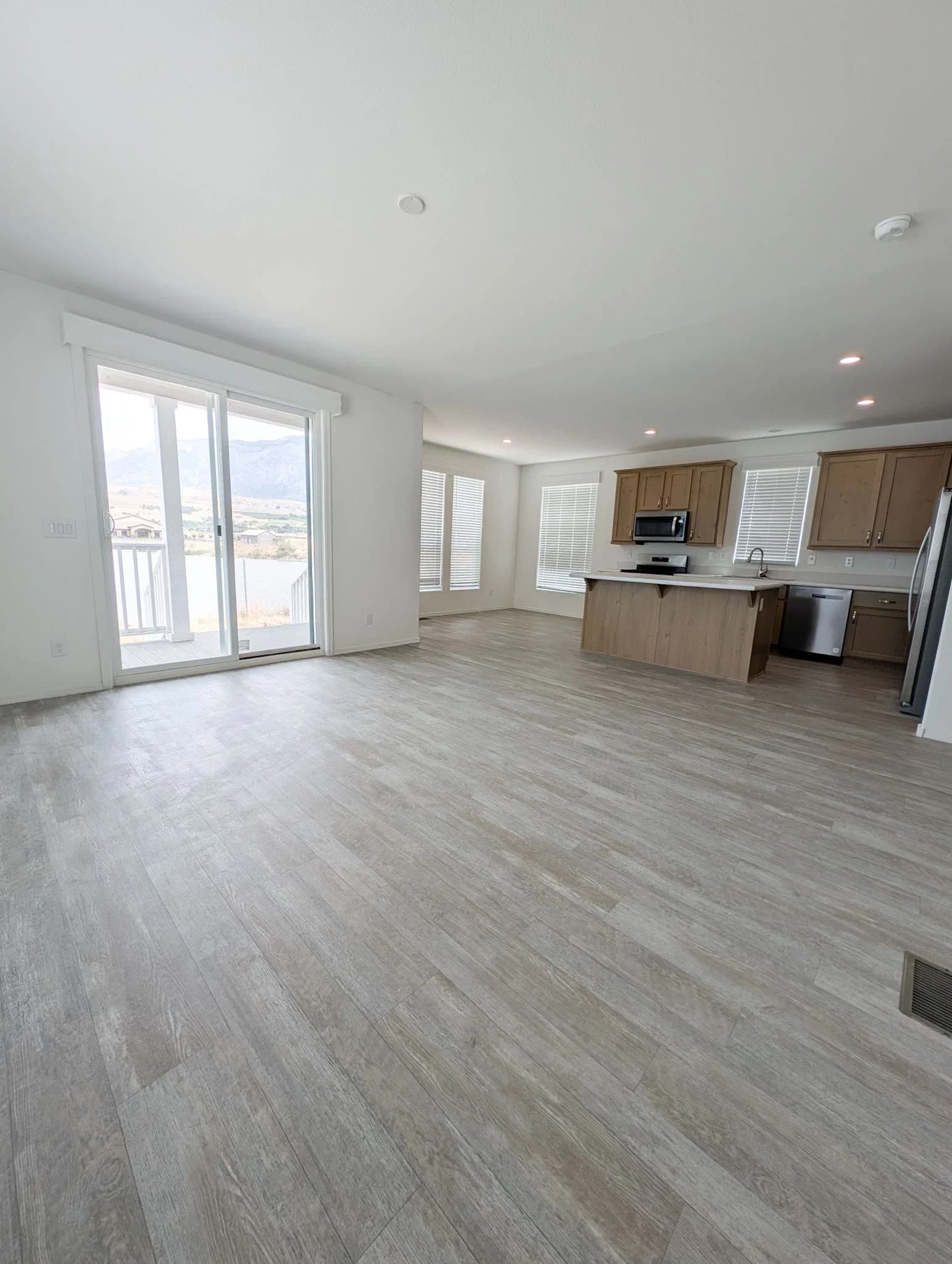 #43 interior home features