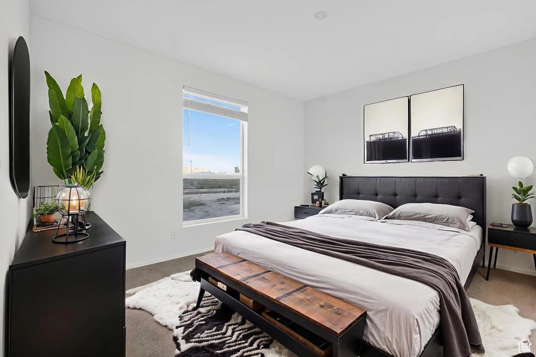 #112 bedroom home features