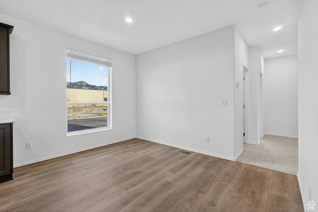 #112 interior home features