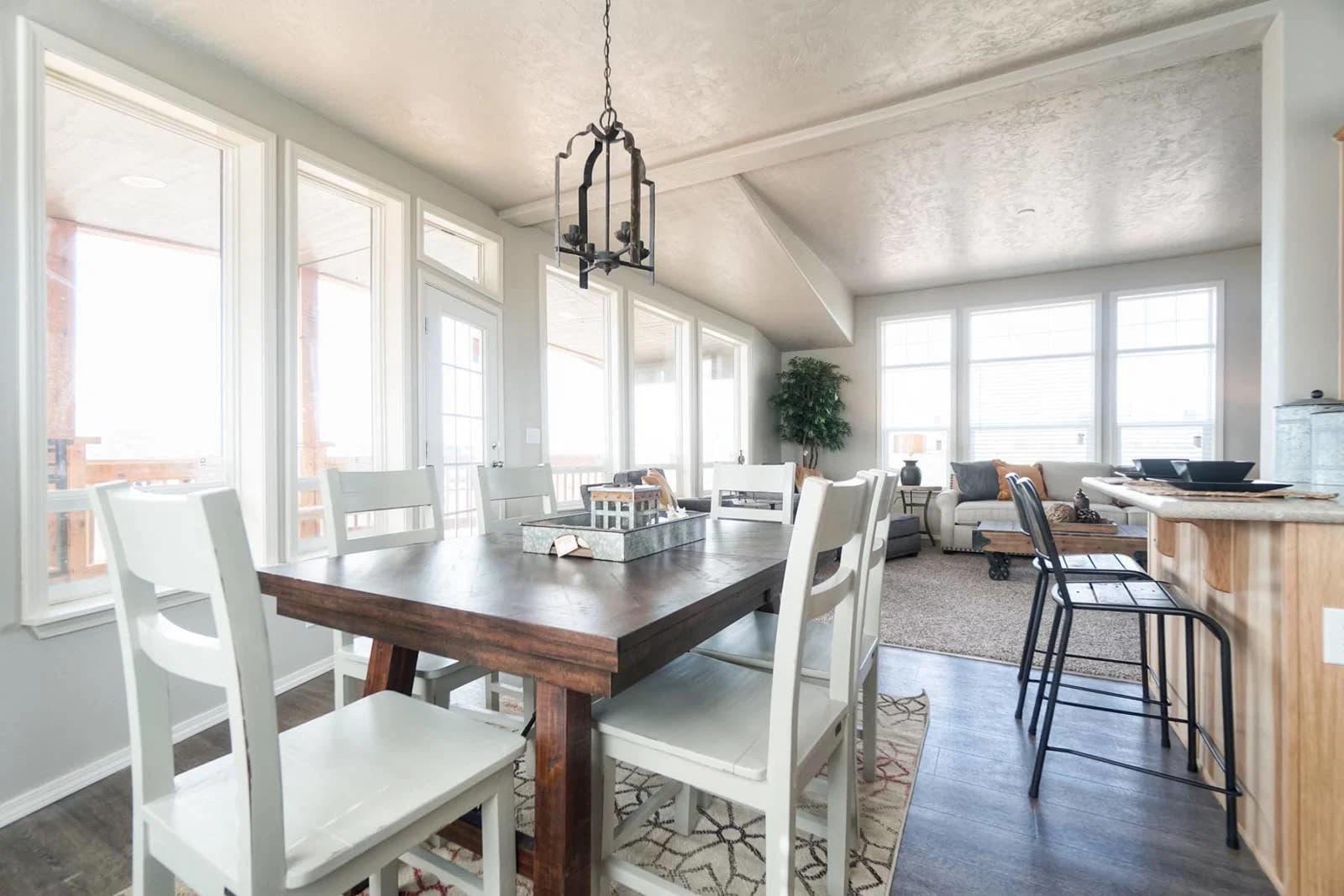 Crystal bay estates cb4603c interior home features