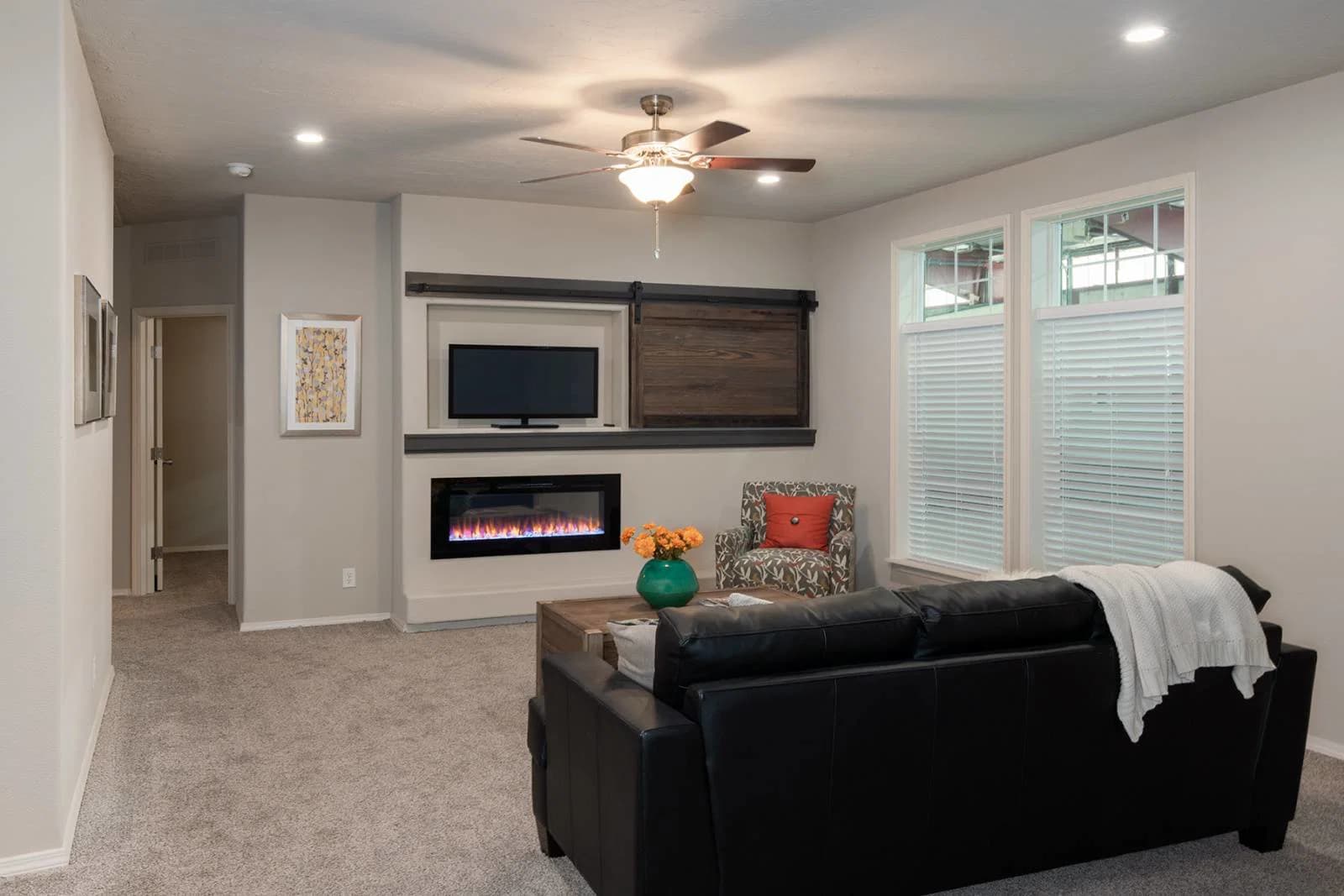 Hidden creek hc6563p interior home features